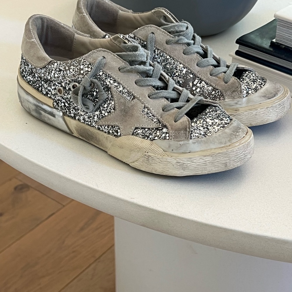 Silver sparkle golden goose sneakers in great shape in size 8/ 38.